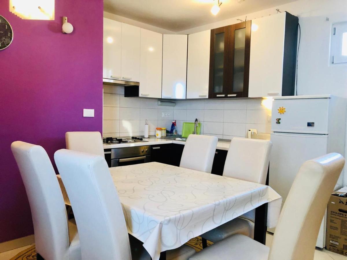 Apartman Lala Baška Voda Eksteriør billede